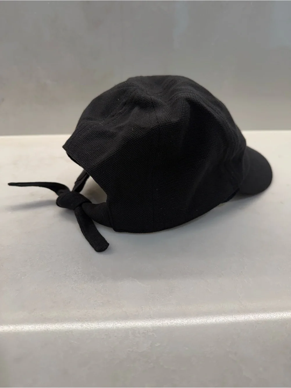 Lacoste Women’s Adjustable Bow tie Hat Cap, Black, Tennis, Pickleball and casual